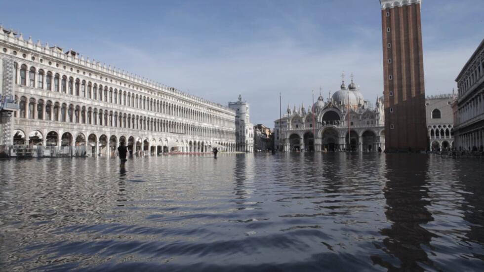 The dilemma of saving Venice Lagoon or city? Down to Earth